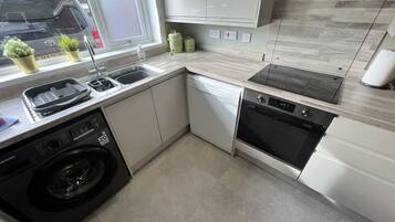 Townhouse Comfort | Dapur pribadi