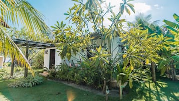 Exclusive Bungalow | 1 bedroom, premium bedding, pillowtop beds, minibar