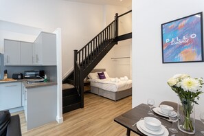 Living area - Pillo Rooms Apartments- Manchester Arena (Manchester)