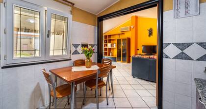 Holiday Home "Casa Flu" with Private Terrace & A/C