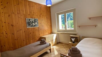 3 soverom, strykejern/-brett, wi-fi (inkludert) og sengetøy