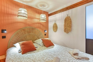 1 chambre, fer et planche à repasser, Wi-Fi gratuit, draps fournis