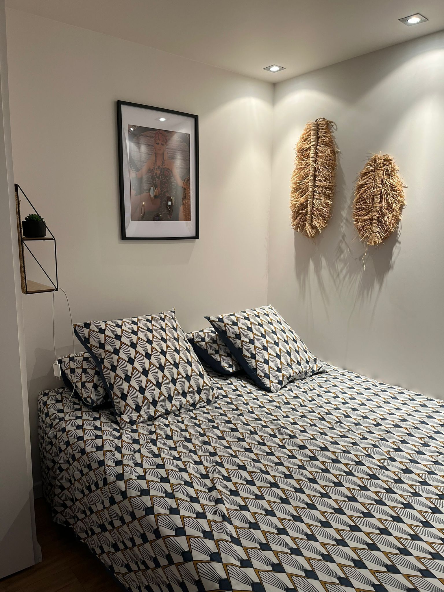 1 室のベッドルーム、アイロン / アイロン台、WiFi (無料)、ベッドシーツ