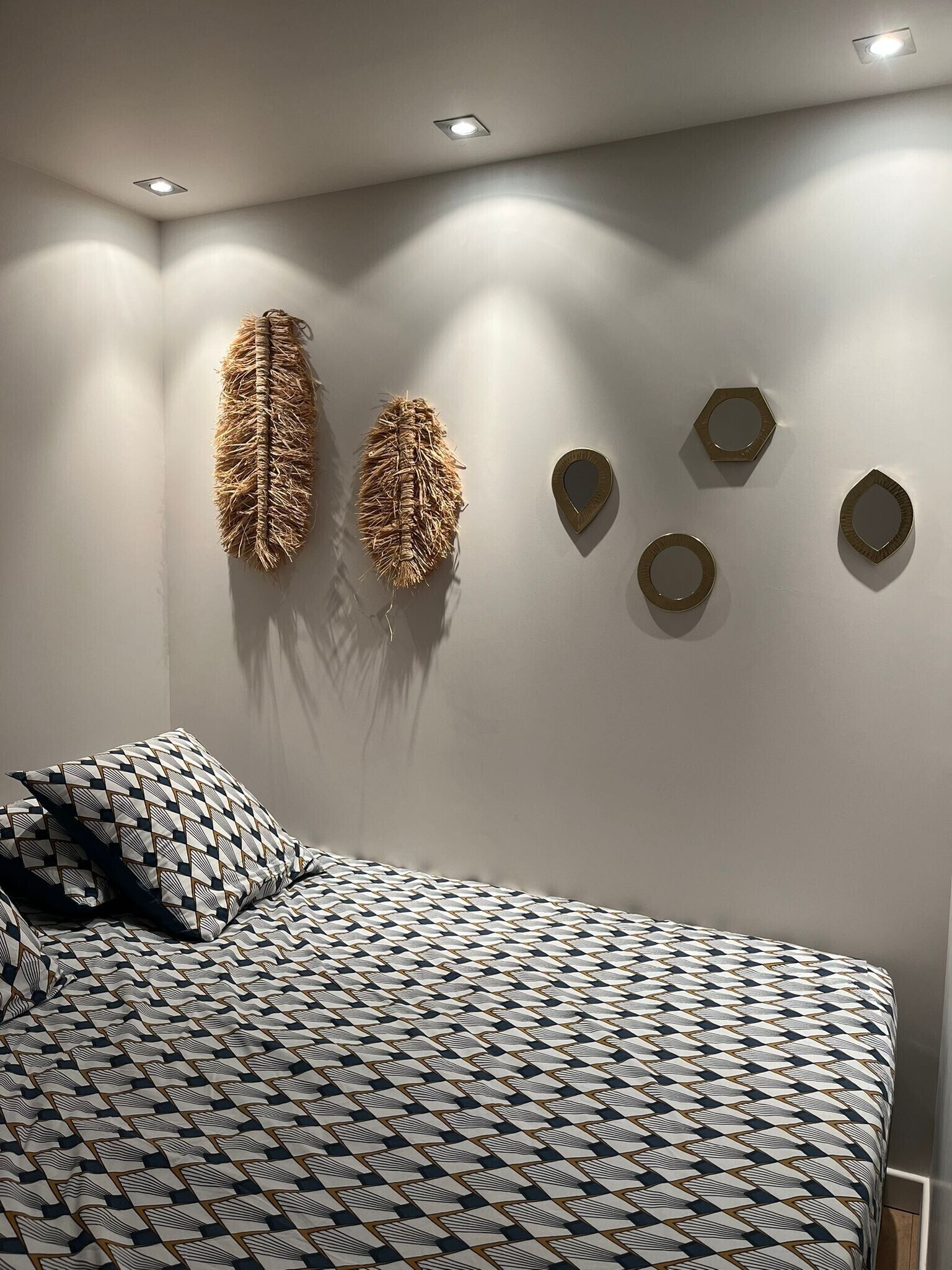 1 chambre, fer et planche à repasser, Wi-Fi gratuit, draps fournis