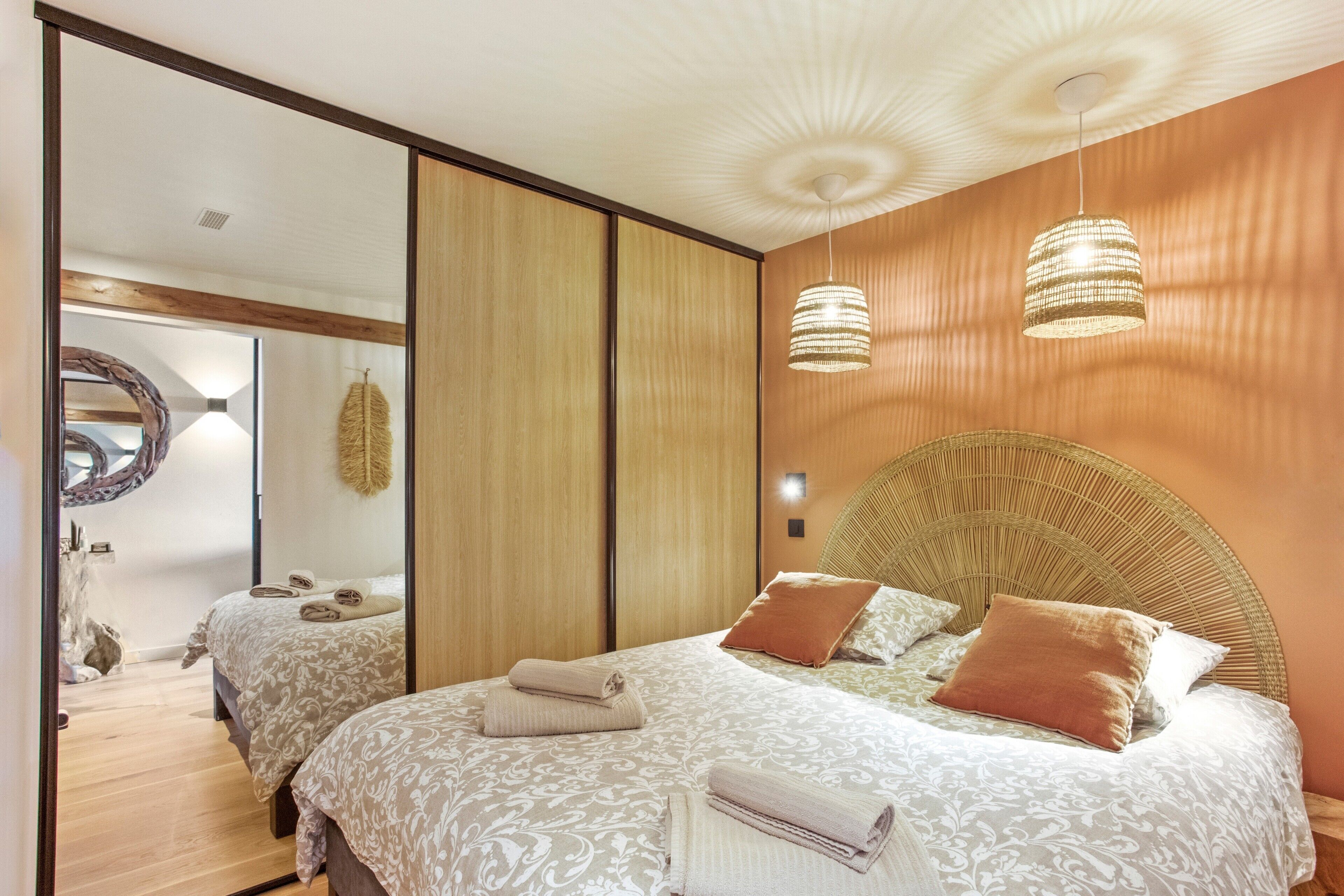 1 chambre, fer et planche à repasser, Wi-Fi gratuit, draps fournis