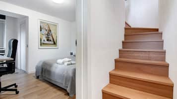 2 makuuhuonetta, silitysrauta/-lauta, ilmainen Wi-Fi, vuodevaatteet