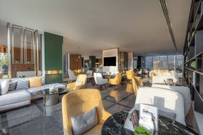 Lobby sitting area - Braira AL Ahsa (Al-Hofuf)