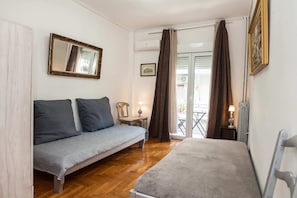 2 habitaciones, tabla de planchar con plancha y wifi gratis 