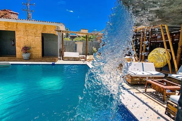Outdoor pool, sun loungers
