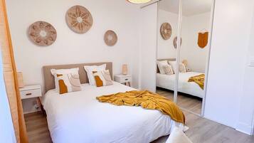 2 chambres, bureau, fer et planche à repasser, Wi-Fi