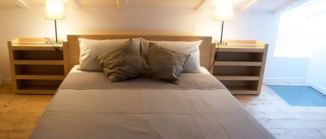 1 chambre, fer et planche à repasser, Wi-Fi gratuit, draps fournis