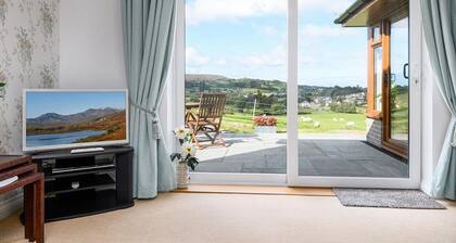 Bwthyn Tan Dderwen - Two Bedroom Cottage, Sleeps 4