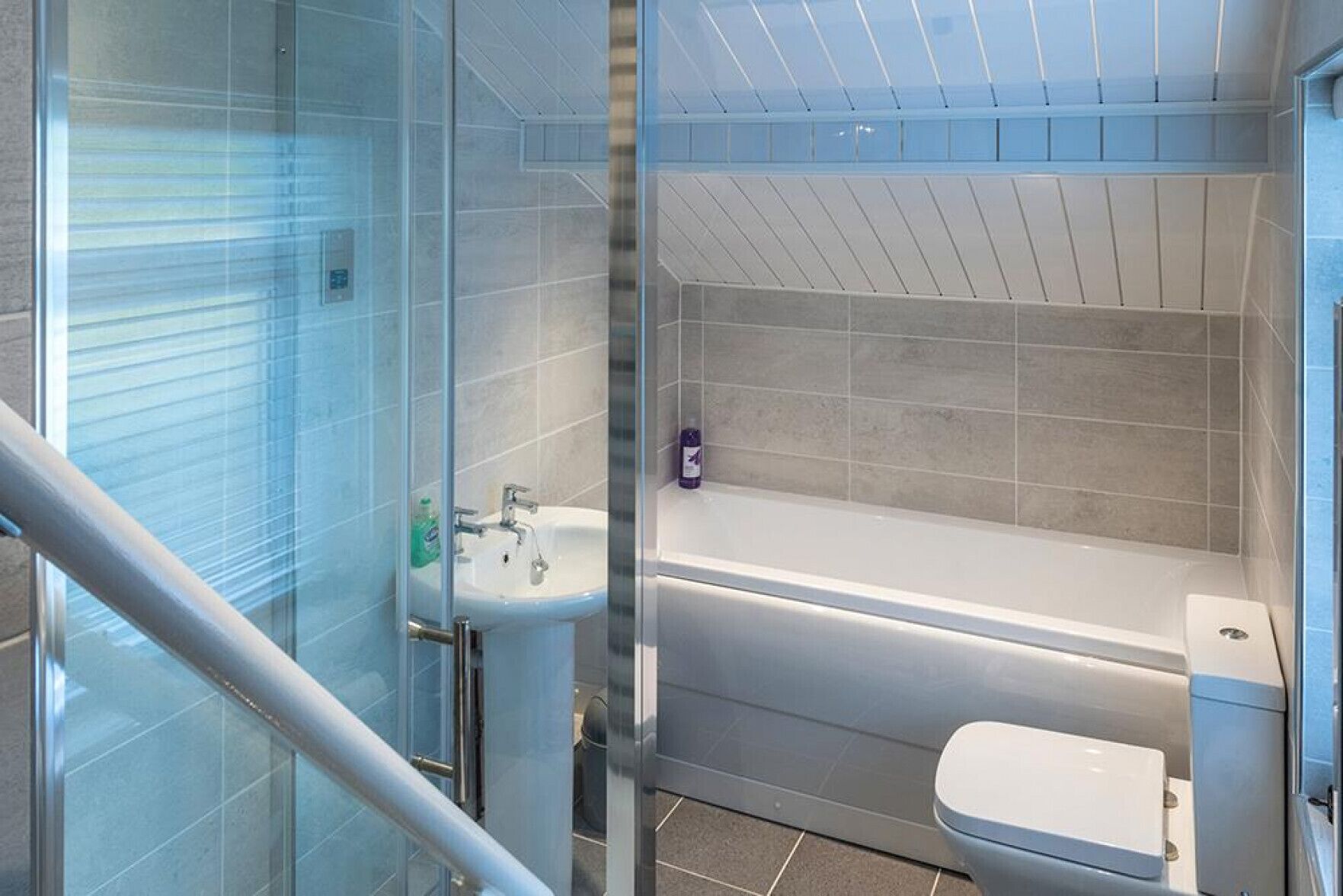 Hair dryer, towels