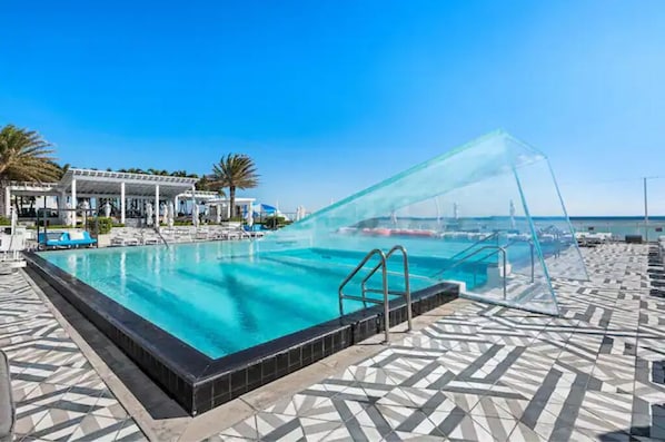 Outdoor pool, a heated pool - The Luxurious W hotel Residence Beachfront Condo Oasis (Fort Lauderdale)