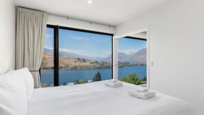 3 bedrooms, WiFi, bed sheets - Quintessential Queenstown (Queenstown)