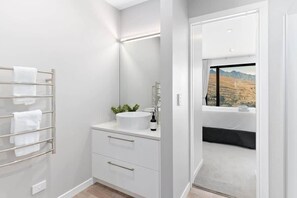 シャワー、ヘアドライヤー