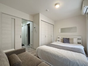 1 bedroom, iron/ironing board, WiFi