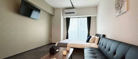 1 slaapkamer, een strijkplank/strijkijzer, wifi, beddengoed