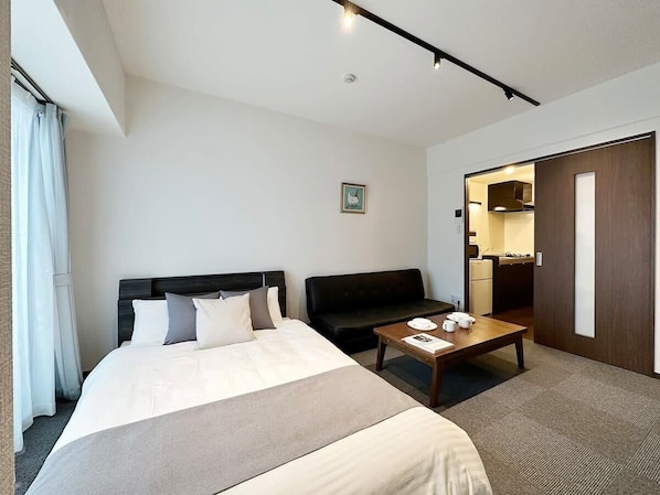 1 bedroom, iron/ironing board, WiFi, bed sheets
