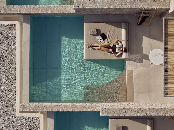 Exterior - Civitas Milos (Milos)