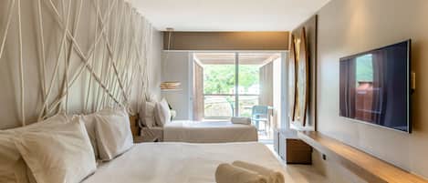1 habitación, minibar, muebles diferentes y insonorización