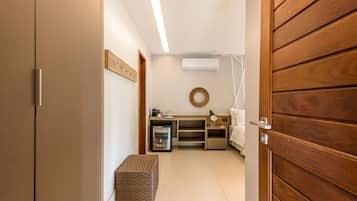 Suíte família | 1 quarto, frigobar, individualmente mobiliados, quartos à prova de som