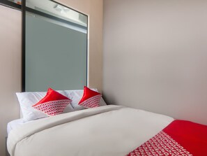 Room - OYO 3216 Ellegan Residence (South Tangerang)