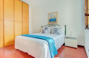 Apartamento | 2 dormitorios, tabla de planchar con plancha, cuna de viaje