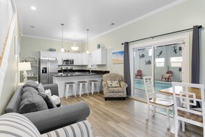 Interior - The Pool House - Gulf View, Heated Indoor Pool, Walk to the Beach + Dining! (Miramar Beach)