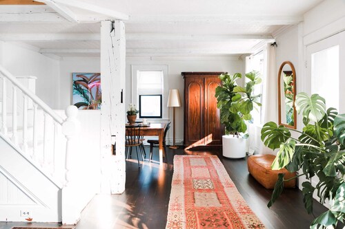 Hart House, a fresh 3 bedroom century home