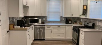 Minutes to Beale 4BR/3BA SFH