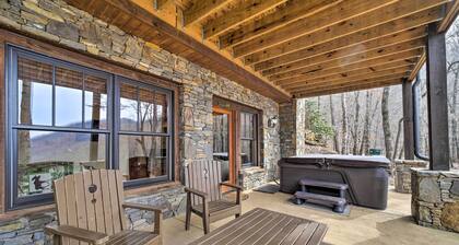 Mtn-View Cabin: Deck, Grill & Fire Pit in Franklin