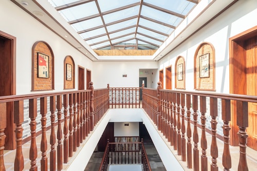 Nostalgia Hotel(Beijing Tiananmen Square )