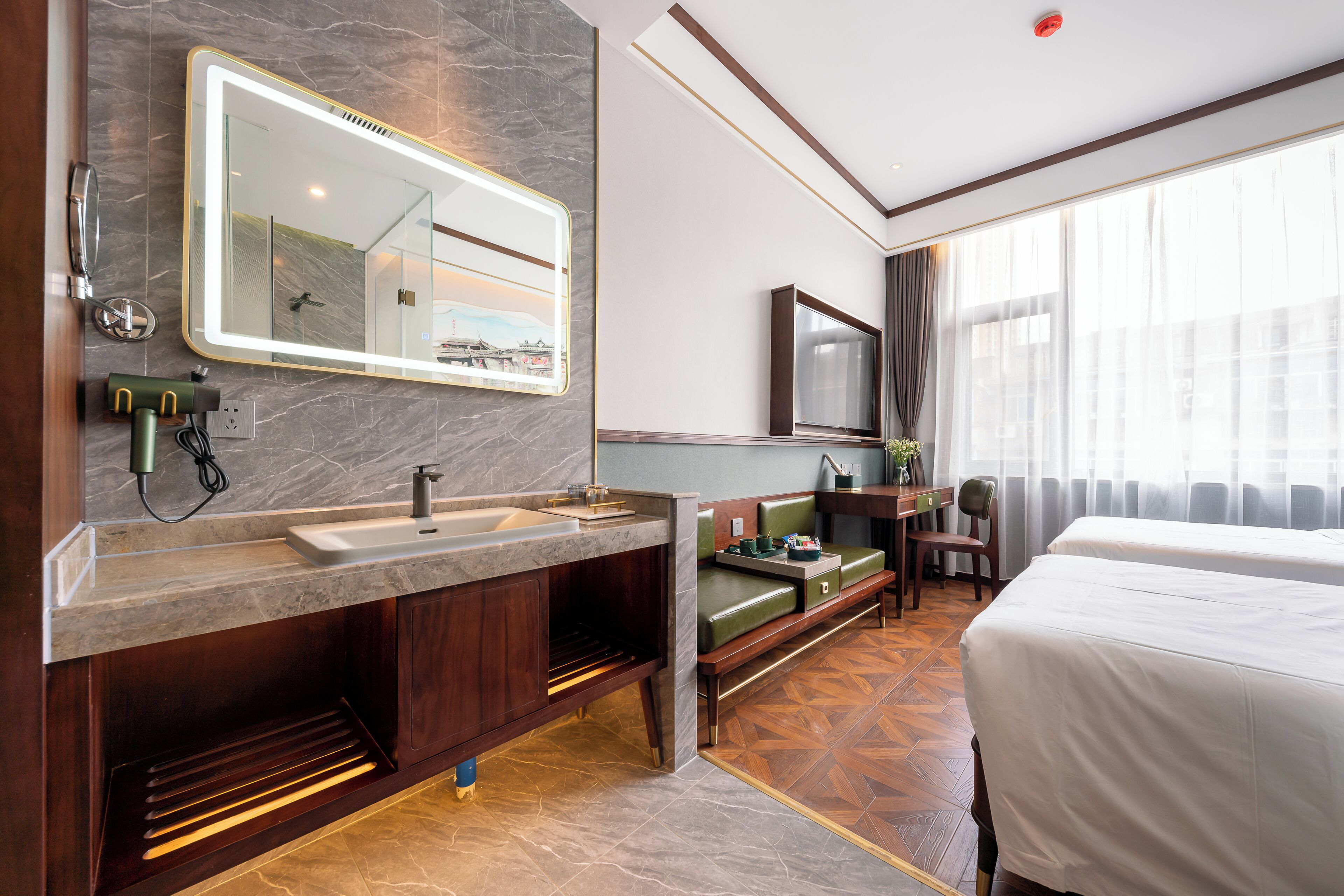 Superior Twin Room | Premium bedding, down comforters, memory foam beds, free minibar