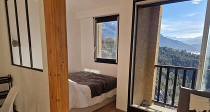 Perle rare avec vue incroyable sur tout Briançon