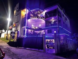 Exterior - ADESHIE FIE HOTEL (Tarkwa)