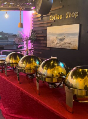 Buffet - ADESHIE FIE HOTEL (Tarkwa)