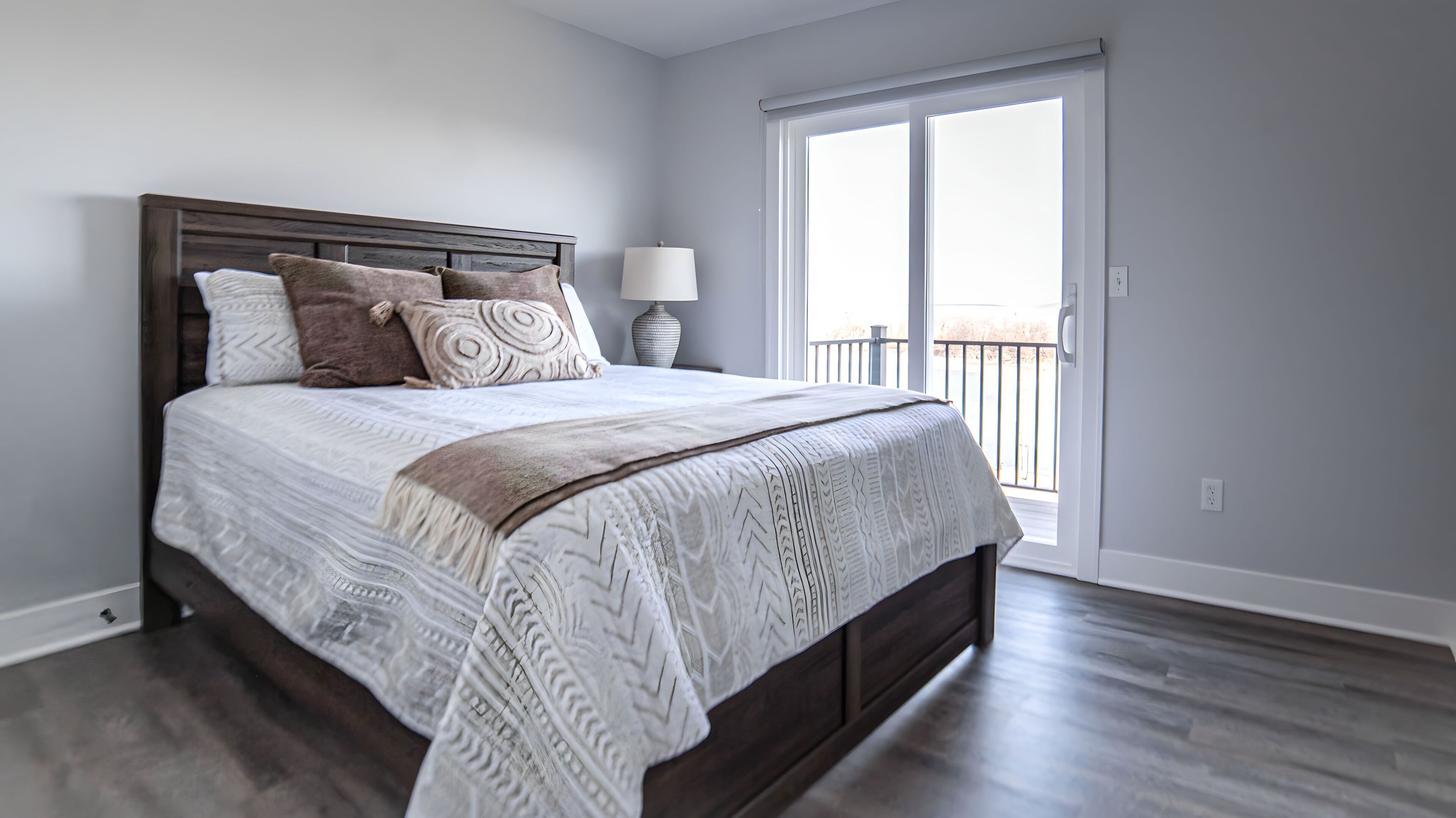 4 habitaciones, tabla de planchar con plancha y wifi gratis 