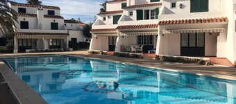 Fantastic house with community pool