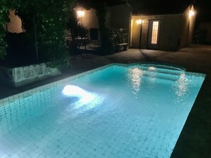 Outdoor pool - Villa provence PISCINE SPA JACUZZI (Beaucaire)