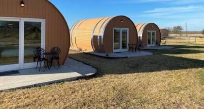 MERLOT CABIN