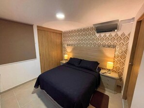 2 bedrooms, desk, travel crib, free WiFi