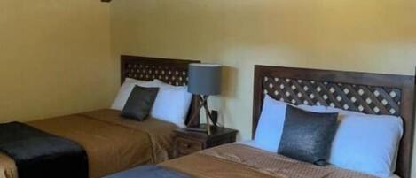 3 bedrooms, WiFi, bed sheets