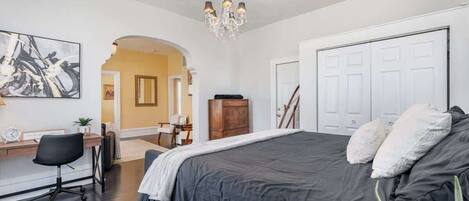 1 chambre, bureau, fer et planche à repasser, Wi-Fi