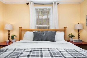 2 Schlafzimmer, Bügeleisen/Bügelbrett, WLAN, Bettwäsche