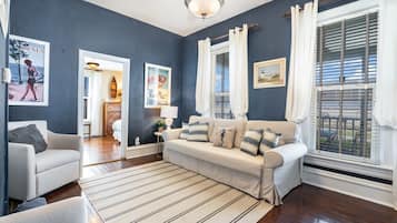 Télévision, jeux vidéo, espaces bureaux