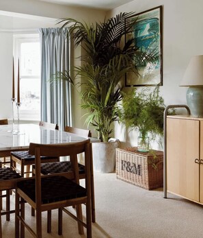 Dining - Colourful house 3 Bed Apt - Notting Hill (London)