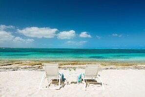 Beach/ocean view - Callaloo Cottage (Providenciales)