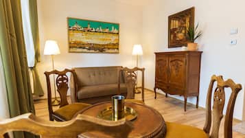1 bedroom, individually decorated, individually furnished, free WiFi