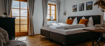 Cozy Kellerstöckl in the middle of the vineyards